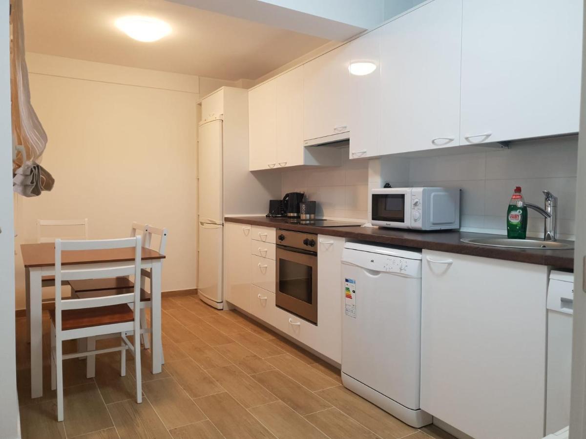 Apartamento Delux Benidormアパートメント エクステリア 写真
